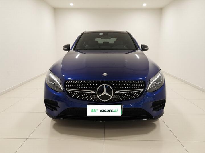GLC Coupe 2017 GLC 200 4MATIC Coupe SUV photo 2