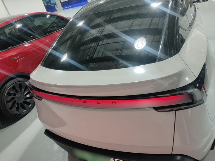 Model Y 2025 Facelift Long Range AWD photo 5