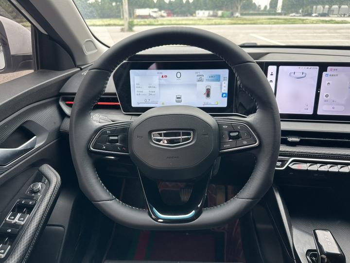 2022 Binrui COOL 1.5T DCT photo 2