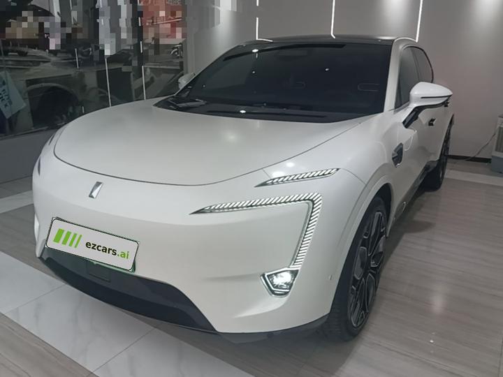 11 2022 Extended Range 5-Seater