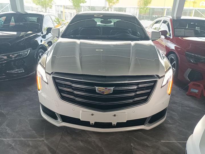 XTS 2018 28T Tech photo 2