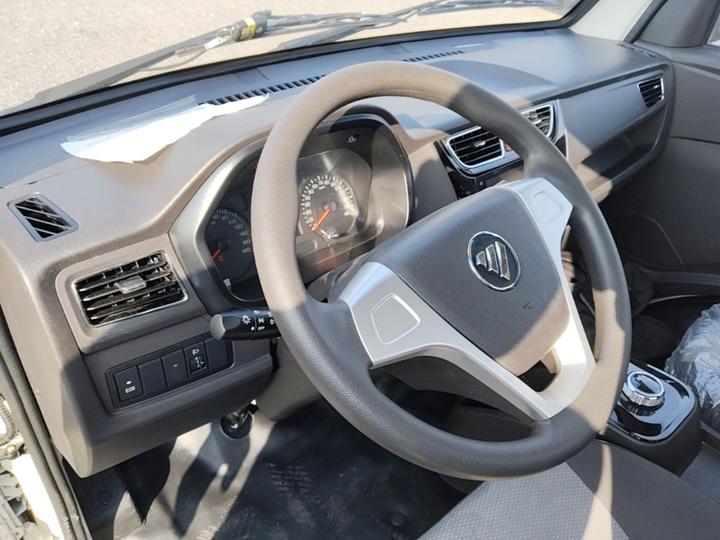 Xiangling M EV 2023 M1 BYD photo 5