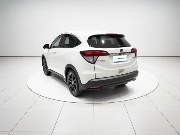 Vezel 2020 220 TURBO CVT Luxury photo 4