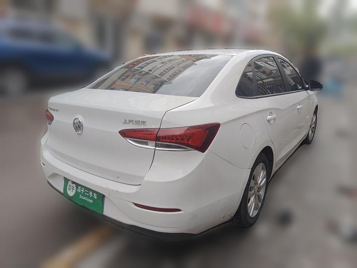 Excelle 2021 Facelift Classic 1.5L AT Elite photo 4