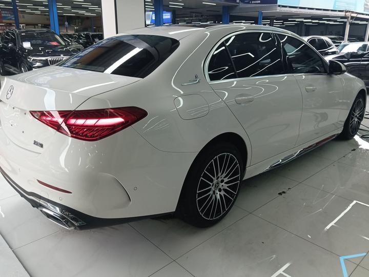 C-Class 2022 Facelift C 260 L Sport photo 4