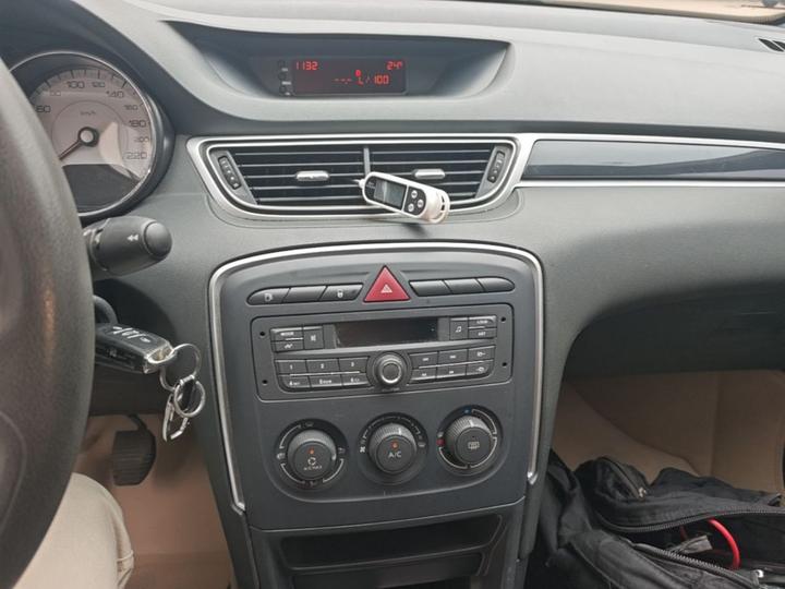308 2014 Classic 1.6L MT photo 8