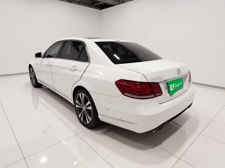 E-Class 2015 Facelift E 180 L Sport photo 4