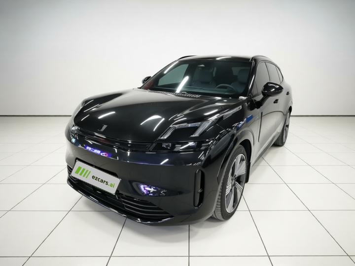 08 EM-P 2023 220km AWD Performance Halo