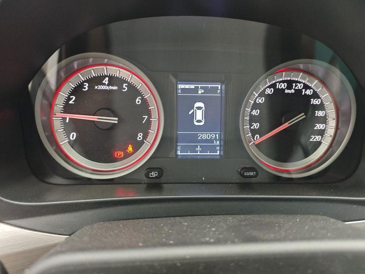 X5 2017 1.6L MT Luxury photo 8