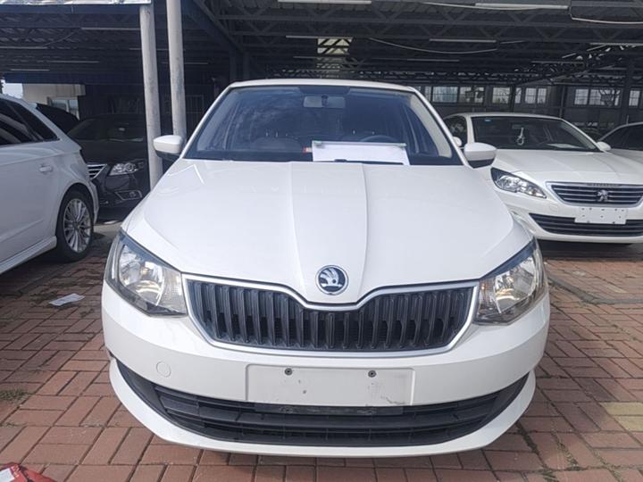 Fabia 2017 1.4L AT photo 2