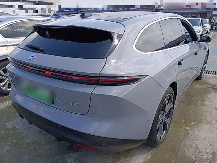 ET5T 2024 75kWh Touring photo 4
