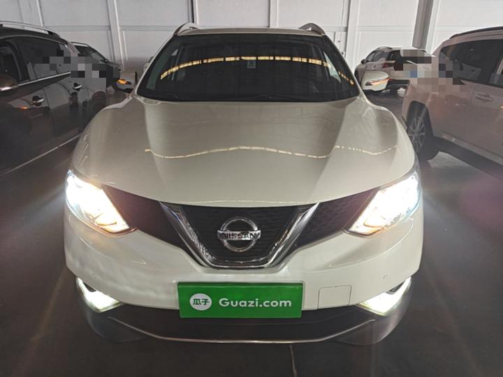 Qashqai 2016 2.0L CVT Elite photo 2