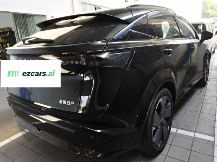 ARIYA 2022 AWD Performance Top Trim photo 6