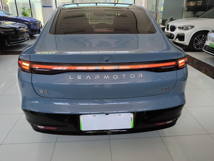 Leapmotor B01 2025 550 LiDAR photo 3