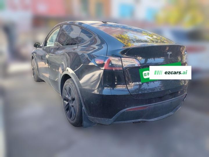 Model Y 2023 RWD photo 4