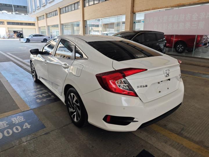 Civic 2016 220TURBO CVT Luxury photo 4