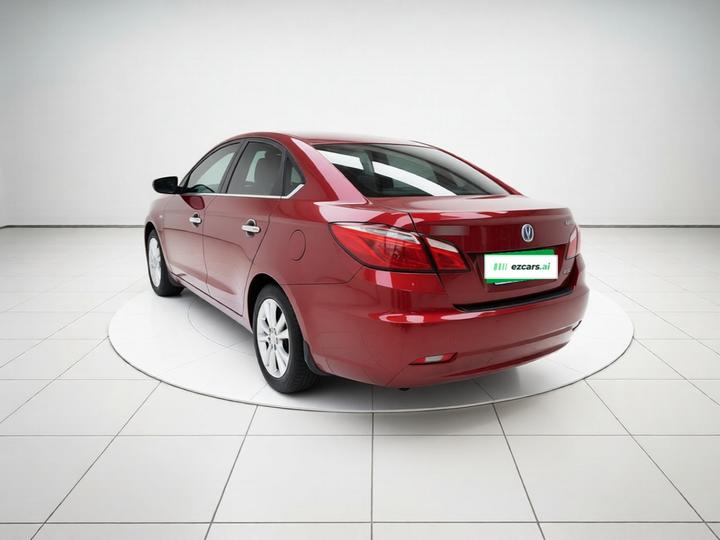 Eado 2014 1.6L MT Luxury photo 4