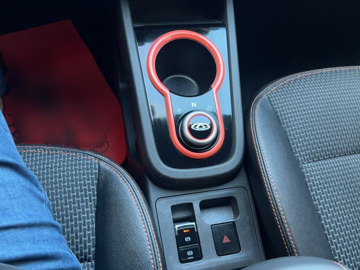 QQ Little Ant 2019 4-Seater Smart 35kWh photo 6