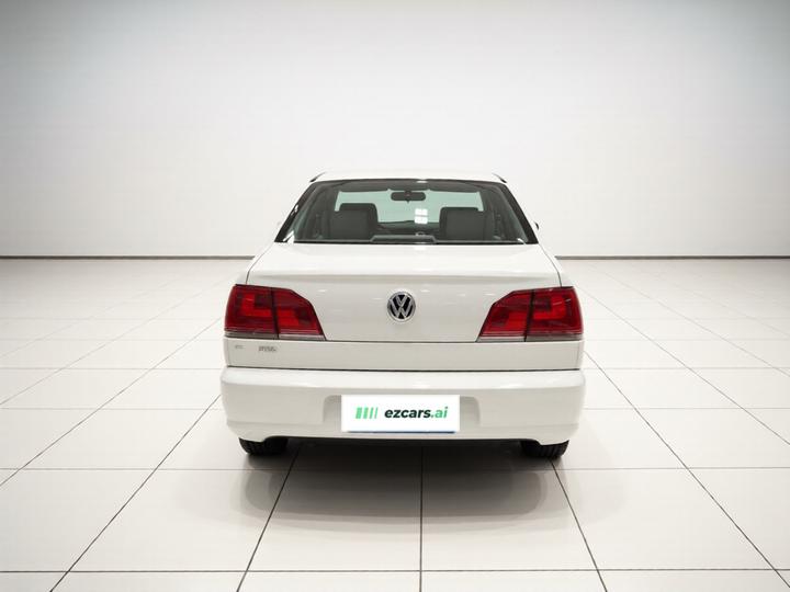 2010 1.6L photo 5