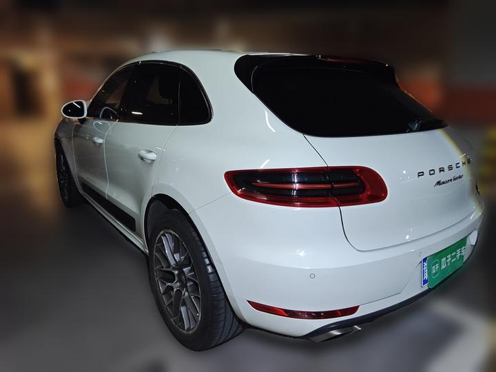 2014 Macan Turbo 3.6T photo 4