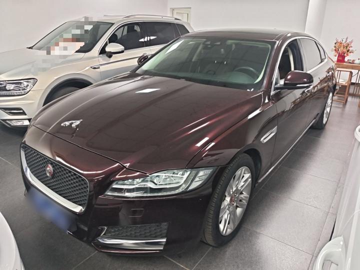 XFL 2018 XFL 2.0T 250PS Luxury