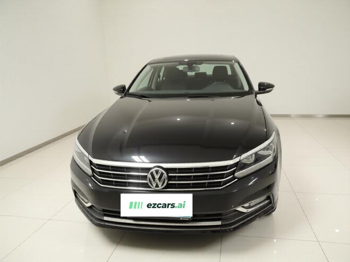 Passat 2017 330TSI DSG photo 2