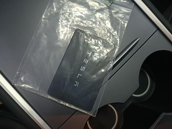 Model Y 2022 RWD photo 8