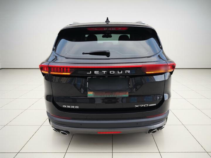 X70 PLUS 2021 Facelift 1.5T DCTPRO 5-Seater photo 5