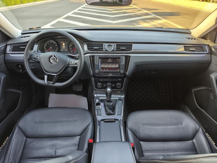 Passat 2017 330TSI DSG photo 5