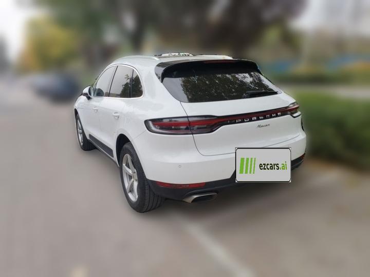 2018 Macan 2.0T photo 4