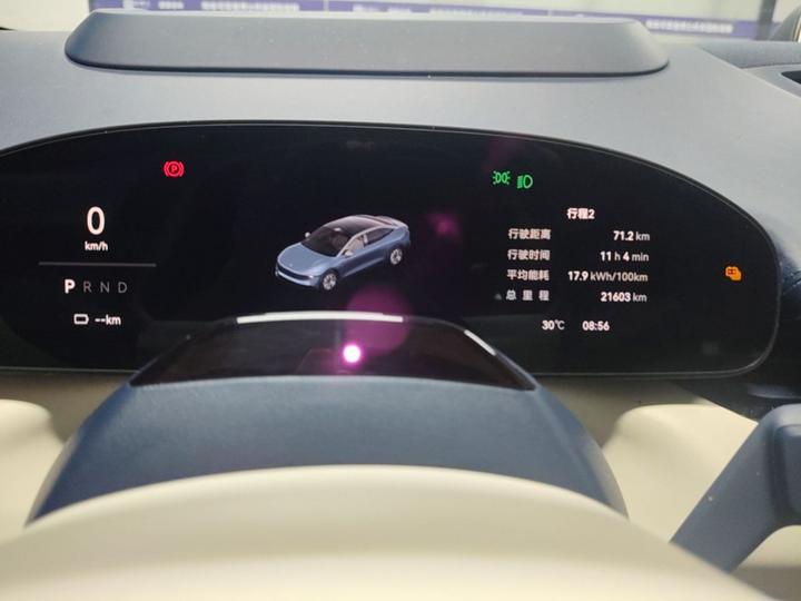 007 2024 RWD ADAS 75kWh photo 7
