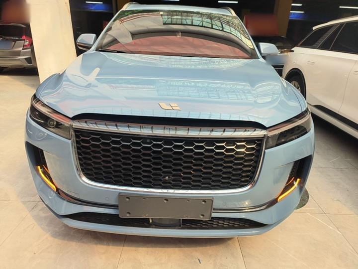 Li Auto ONE 2021 EREV 6-Seater photo 2