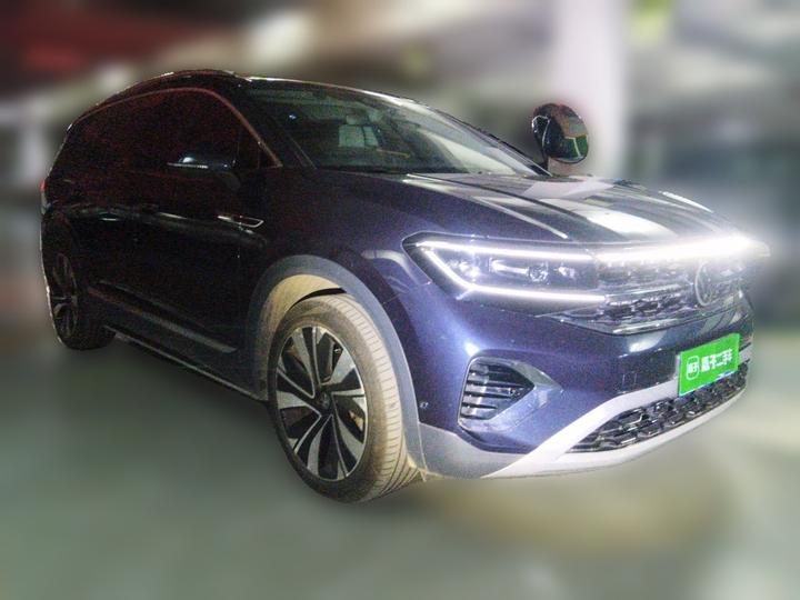 2021 380TSI AWD Flagship photo 3