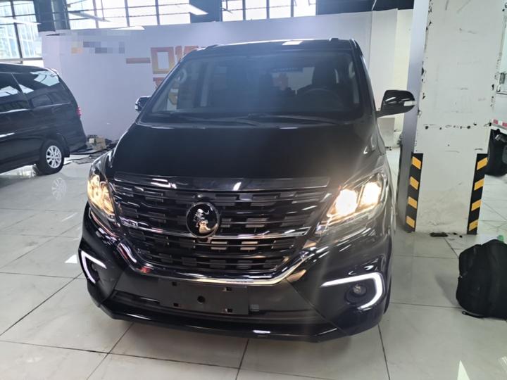 Forthing M7 2021 1.8T MT Luxury photo 2