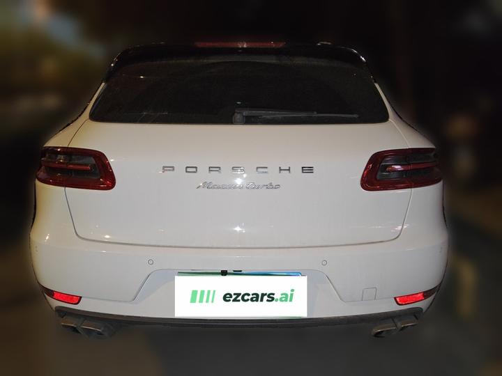 2014 Macan Turbo 3.6T photo 5