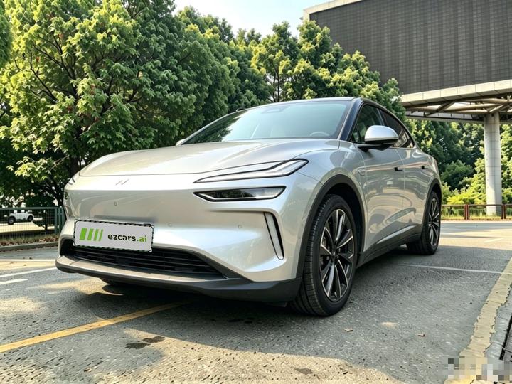 L60 2024 60kWh RWD
