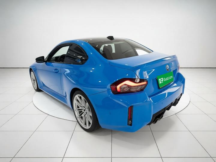 M2 2024 M2 photo 4