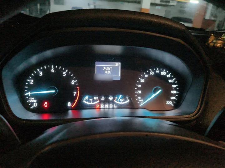 2018 1.5L AT photo 4