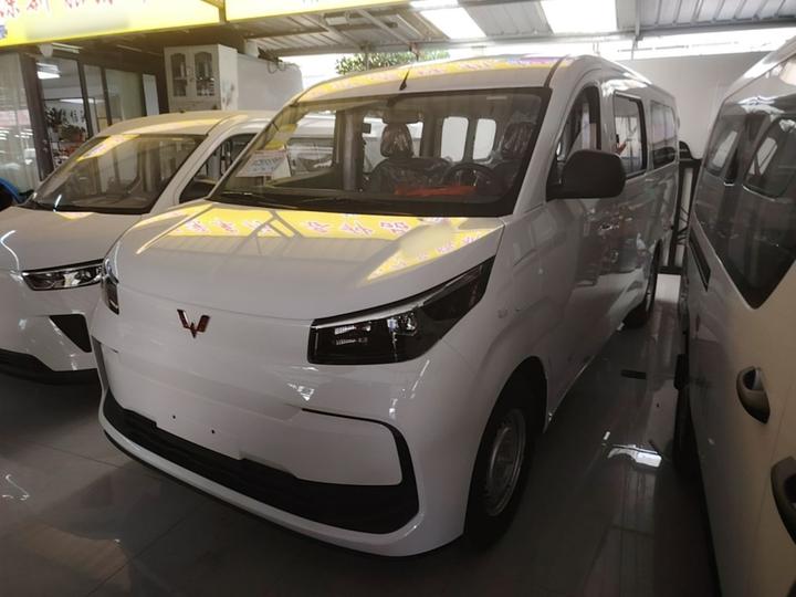 Wuling Pro 2026 405km EV Bus 6-Seater