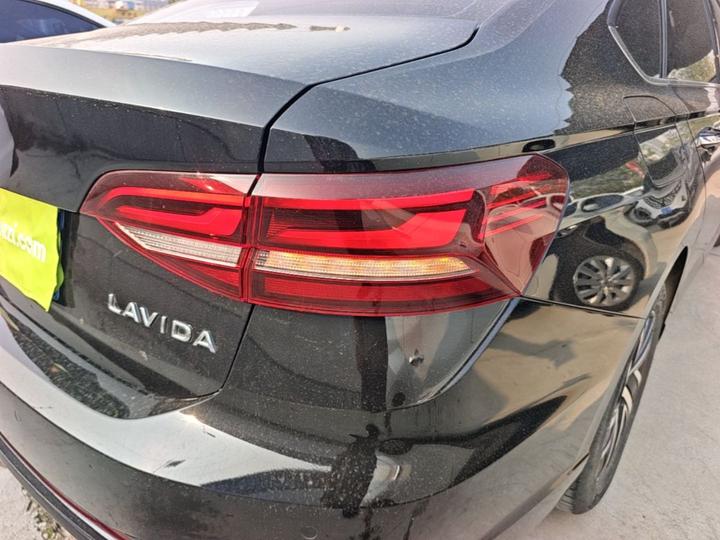 Lavida 2023 1.5L AT photo 7