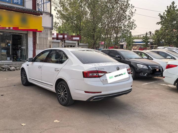 Octavia 2018 TSI230 DSG Luxury photo 4