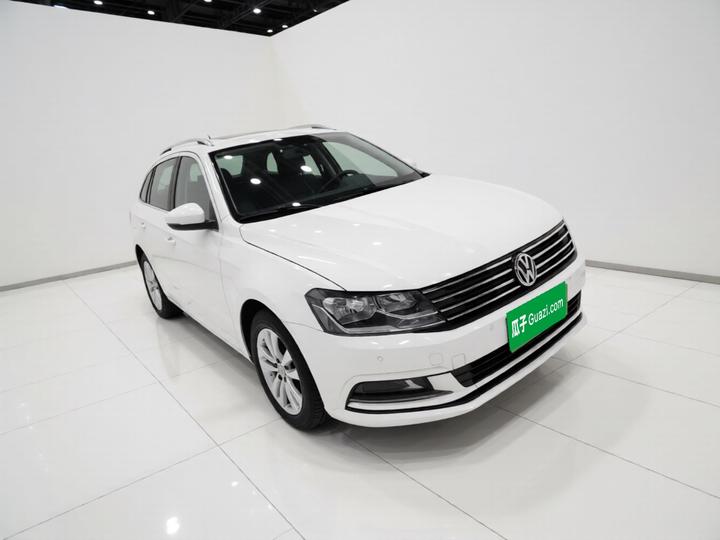 2015 1.6L AT Comfort photo 3