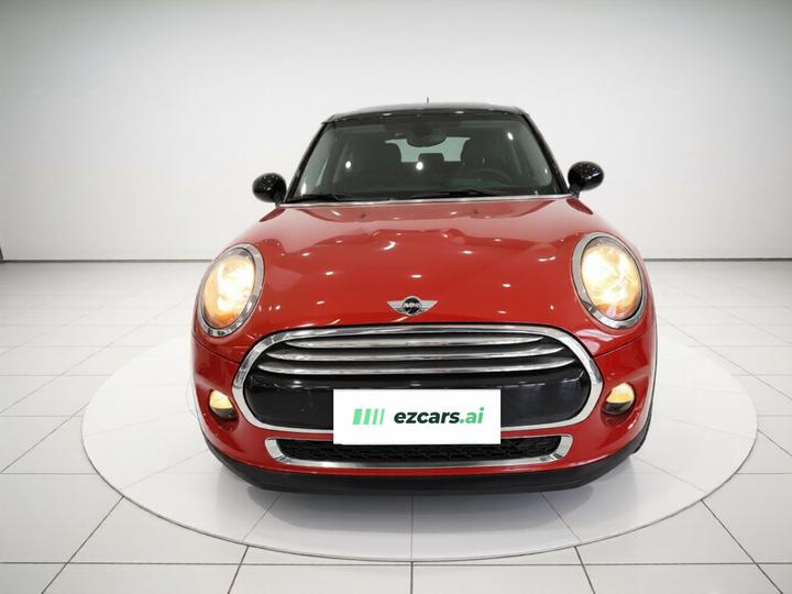2015 1.5T COOPER Fun 5-Door photo 2