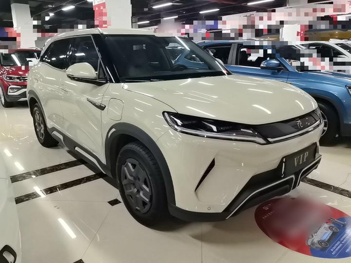 Yuan UP 2024 401KM photo 3