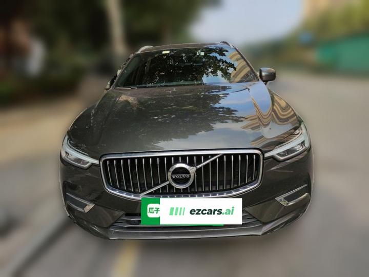 XC60 2021 T5 AWD Luxury photo 2