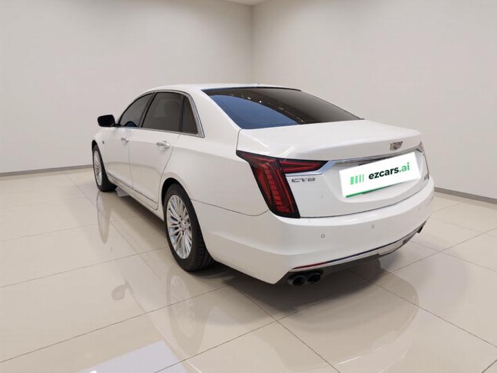 CT6 2019 28T Luxury photo 4
