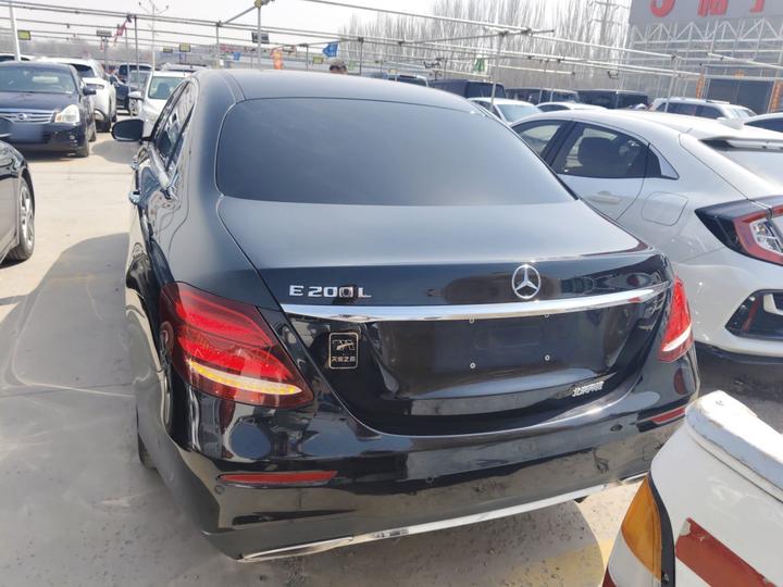 E-Class 2018 E 200 L Sport photo 3