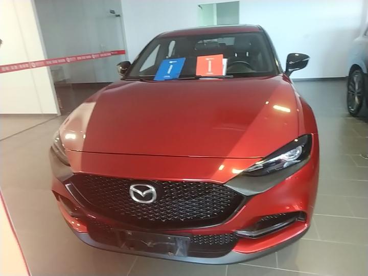 CX-4 2021 2.0L AT RWD photo 2