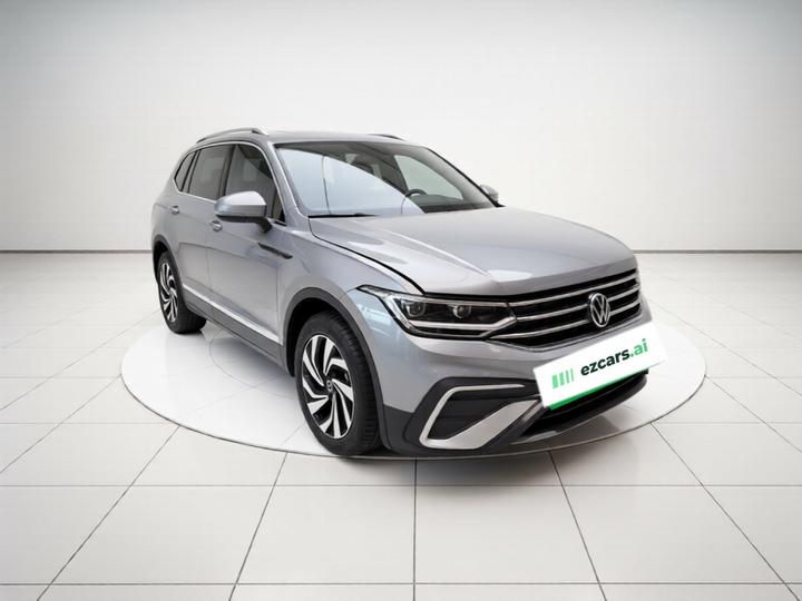 Tiguan L 2022 330TSI AT RWD Smart photo 3