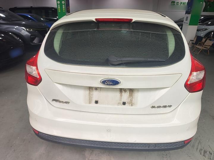Focus 2012 Hatchback 1.6L AT photo 3